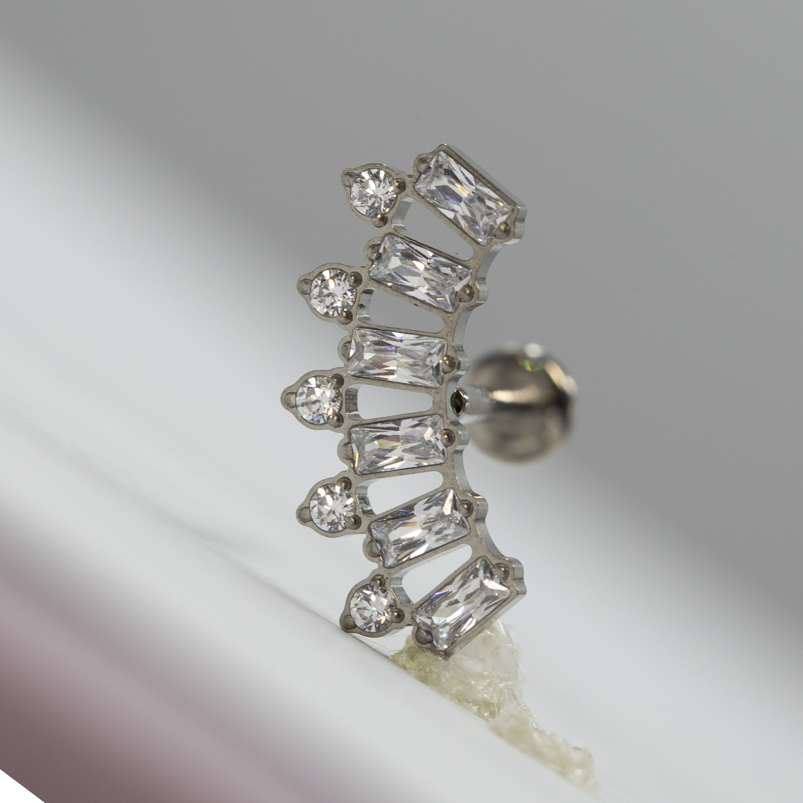 16G İmplant Sınıf Titanyum AST - Body Jewelry Internally Threaded incelemesi ve fiyatı